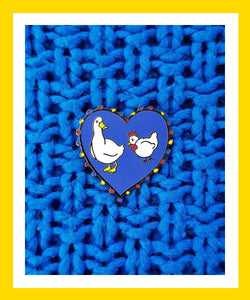 Featherly Love enamel pin - Hashley Art